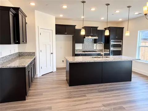 3826 Via Capitola, Madera, CA 93637 photo 2