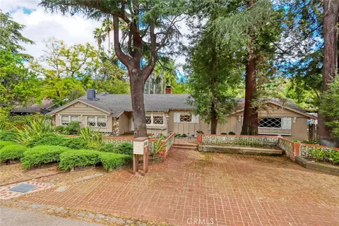 3986 Sepulveda Blvd, Sherman Oaks, CA 91403