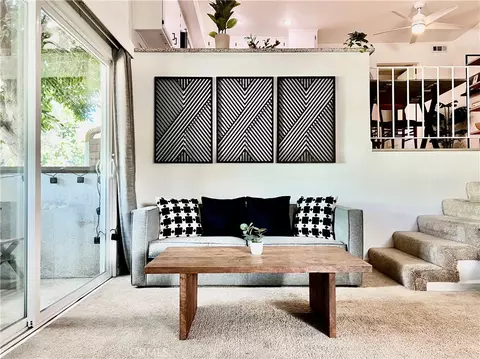 5500 Lindley Ave #104, Encino, CA 91316