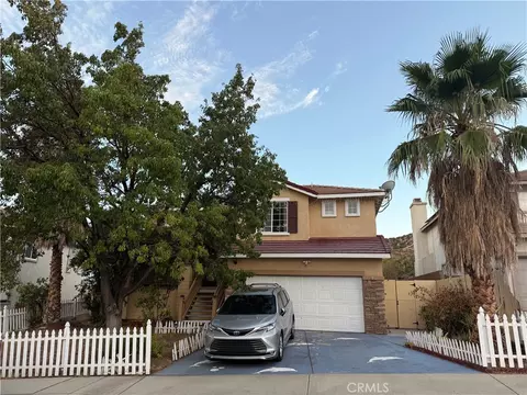 1140 Cactus Dr, Palmdale, CA 93551