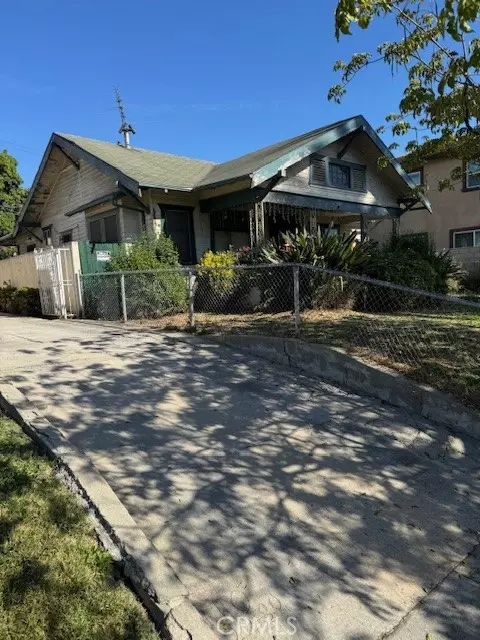 218 N Carondelet St, Los Angeles, CA 90026