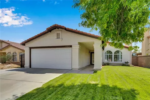 43916 Silver Bow Rd, Lancaster, CA 93535
