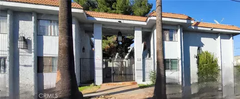 14805 Chase St #105, Panorama City, CA 91402