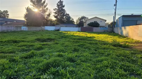 227 N Azusa Ave, Azusa, CA 91702