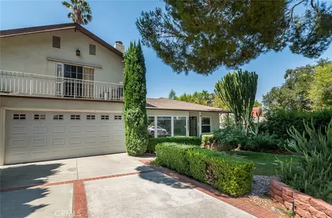 10109 Parr Ave, Sunland, CA 91040