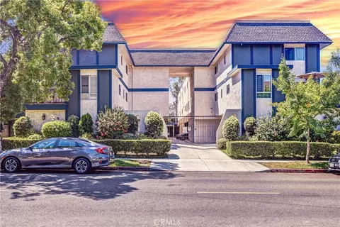408 Burchett St #5, Glendale, CA 91203
