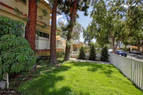 510 N Shelton St #2, Burbank, CA 91506
