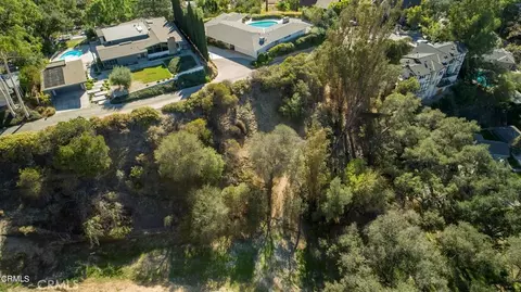 3226 Menlo Dr, Glendale, CA 91208 photo 3