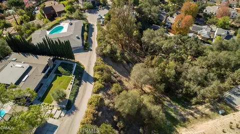 3226 Menlo Dr, Glendale, CA 91208 photo 5