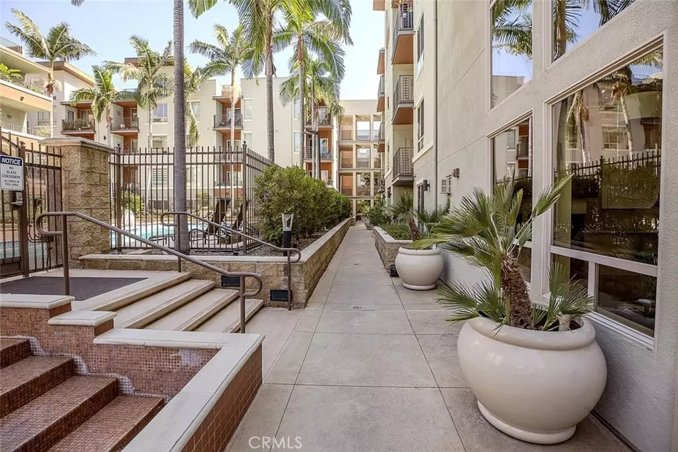 Exterior - 100 S Alameda St #353, Los Angeles, CA 90012 photo 9 of 15