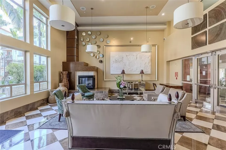 Living - 100 S Alameda St #353, Los Angeles, CA 90012 photo 1 of 8