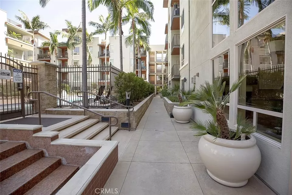 Exterior - 100 S Alameda St #353, Los Angeles, CA 90012 photo 8 of 15