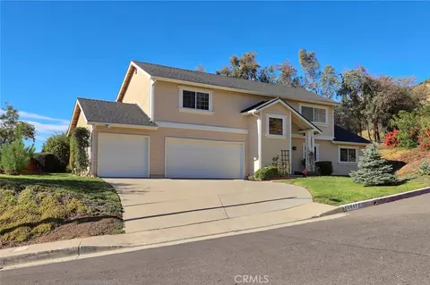 14047 Simshaw Ave, Sylmar, CA 91342