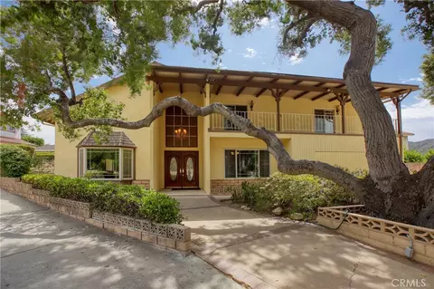 3950 Hamilton Ln, La Crescenta, CA 91214
