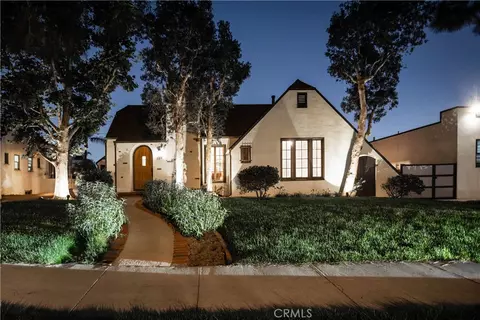 920 Coronado Dr, Glendale, CA 91206