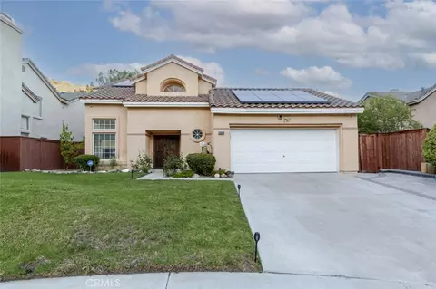 30030 Grandifloras Rd, Canyon Country, CA 91387