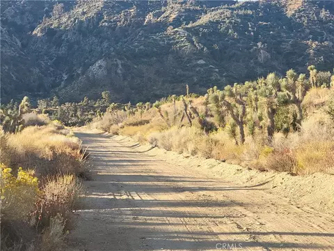 300 E Z12 St, Llano, CA 93544