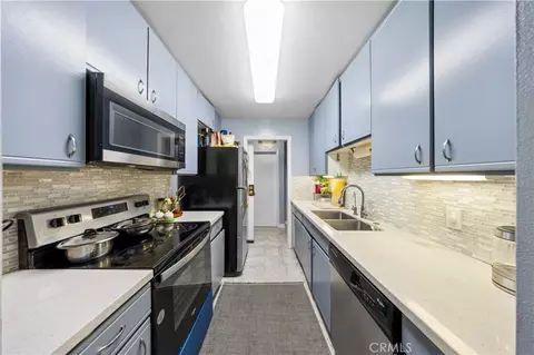 121 Sinclair Ave #225, Glendale, CA 91206