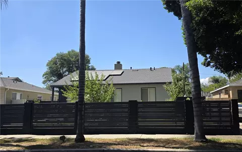 6637 Capps Ave, Reseda, CA 91335