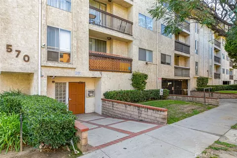570 W Stocker St #201, Glendale, CA 91202