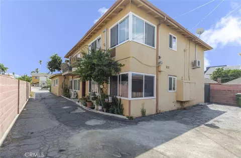 6623 Troost Ave, North Hollywood, CA 91606