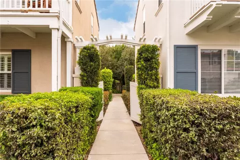 27014 Monterey Ave, Valencia, CA 91355