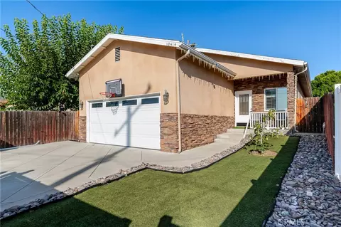 10414 Whitegate Ave, Sunland, CA 91040