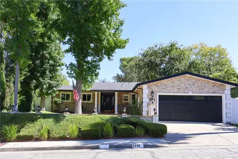 1496 Belleau Rd, Glendale, CA 91206