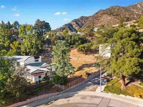 2829 Willowhaven Dr, La Crescenta, CA 91214