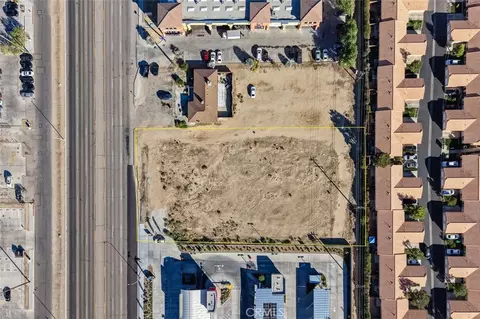 15403 Bear Vly, Hesperia, CA 92345 photo 8