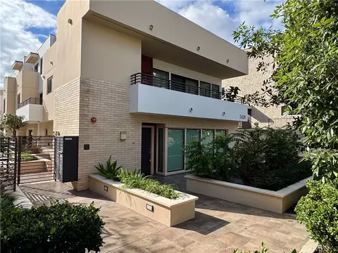 2428 E Del Mar Blvd #101, Pasadena, CA 91107