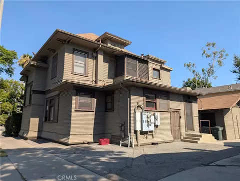 Exterior - 325 S Los Robles Ave, Pasadena, CA 91101 photo 6 of 25