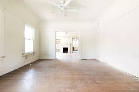 Living - 325 S Los Robles Ave, Pasadena, CA 91101 photo 2 of 3