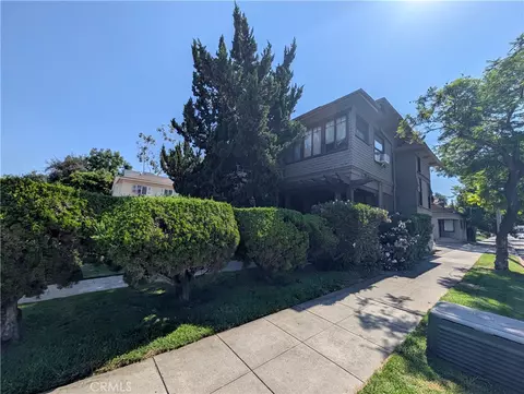 Exterior - 325 S Los Robles Ave, Pasadena, CA 91101 photo 8 of 25