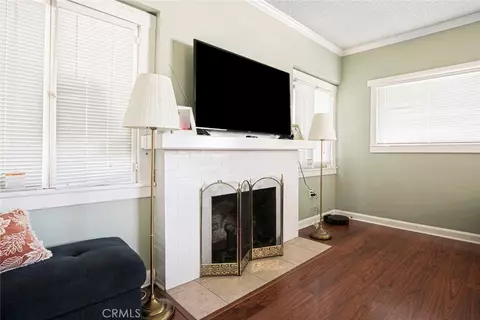 Living - 408 E Del Mar Blvd, Pasadena, CA 91101 photo 2 of 3