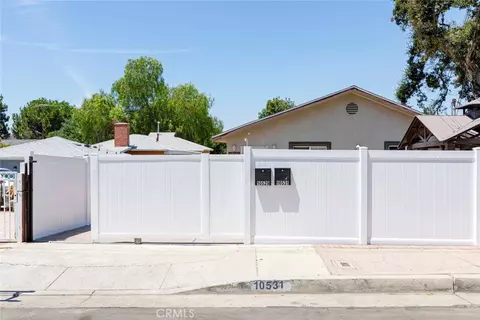 10531 Greenburn Ave, Sunland, CA 91040