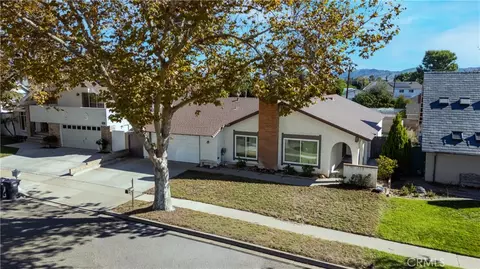 2430 Greensward St N, Simi Valley, CA 93065