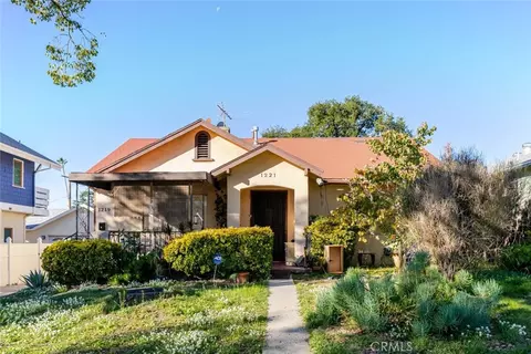 1221 Wesley Ave, Pasadena, CA 91104
