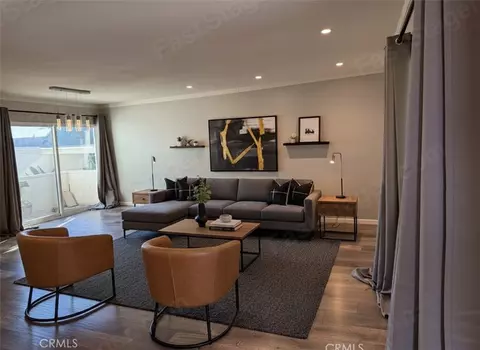 10749 New Hvn #30, Sun Valley, CA 91352