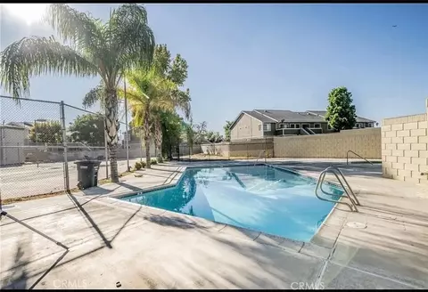 936 Fairway Dr #29, Colton, CA 92324