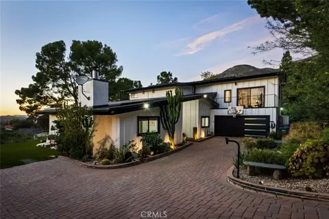 5481 Ocean View Blvd, La Canada Flintridge, CA 91011