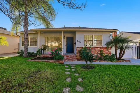 8321 Valecrest Dr, Sun Valley, CA 91352