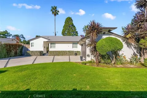 13505 Delano St, Valley Glen, CA 91401