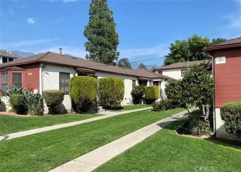 Exterior - 2010 N Los Robles Ave, Pasadena, CA 91104 photo 2 of 9