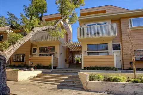 456 E San Jose #L, Burbank, CA 91501