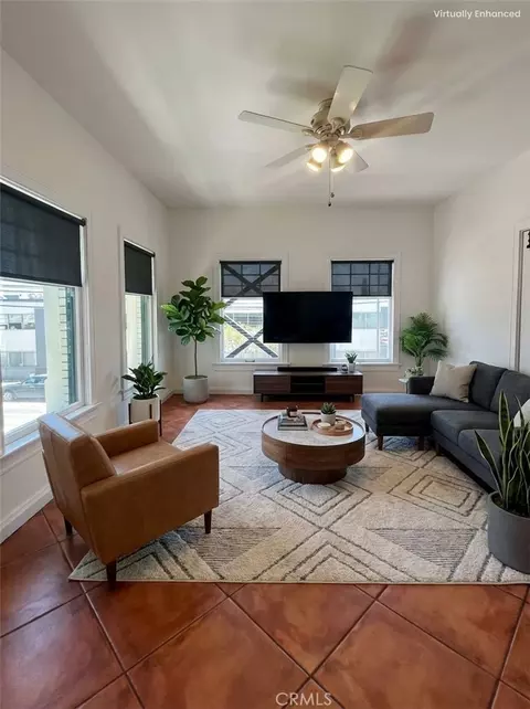 2121 James M Wood Blvd #224, Los Angeles, CA 90006