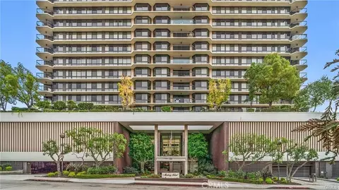 222 Monterey Rd #104, Glendale, CA 91206