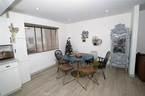 Dining - 18954 Sherman Way #3, Reseda, CA 91335 photo 1 of 1