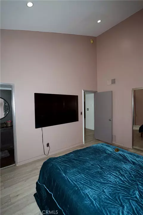 Bedroom - 18954 Sherman Way #3, Reseda, CA 91335 photo 2 of 7
