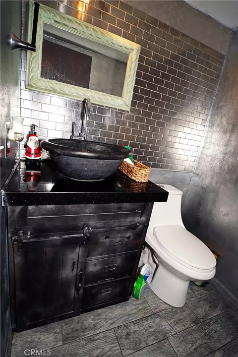 Bath - 18954 Sherman Way #3, Reseda, CA 91335 photo 1 of 15